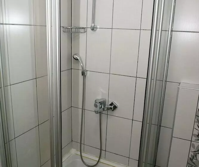 هتل Tayahatun