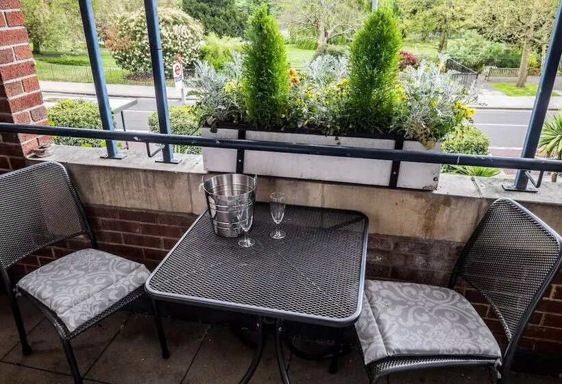 ホテル The Alexander Pope