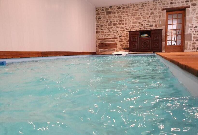 住宿加早餐 Auverg Nature Chambre Cocon