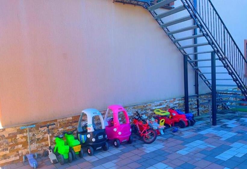 تختخواب و صبحانه Casa Erk