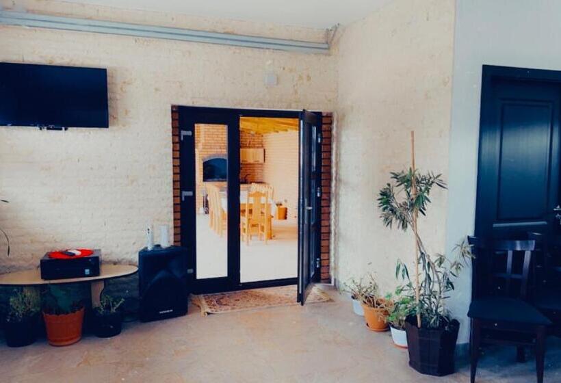 تختخواب و صبحانه Casa Erk