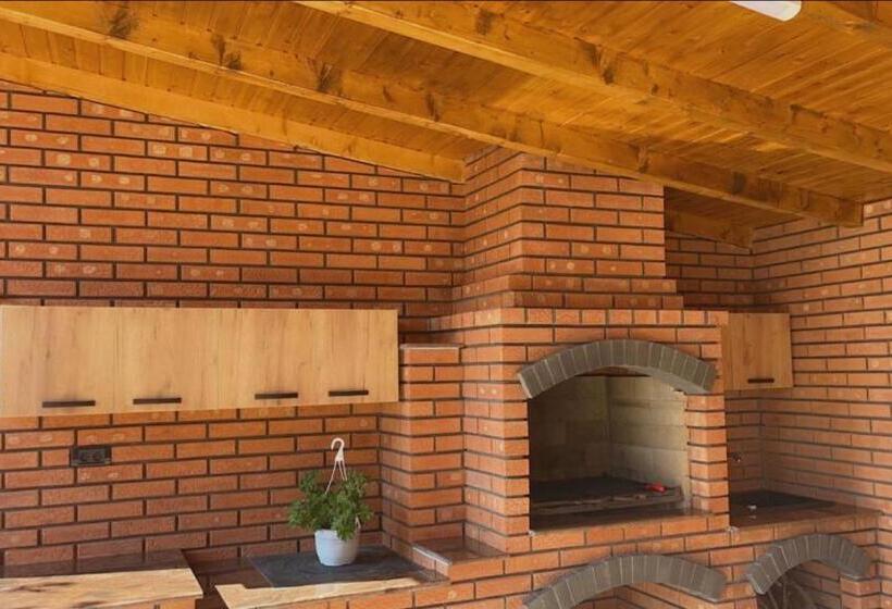 تختخواب و صبحانه Casa Erk