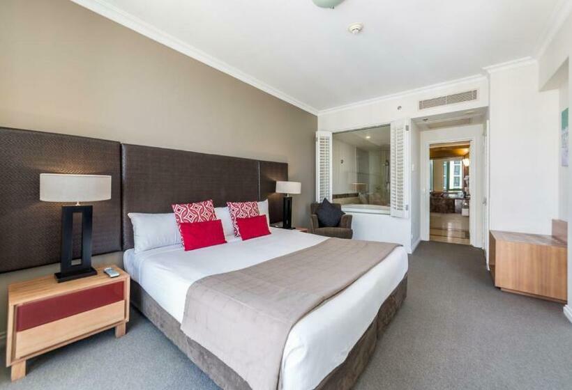 בית מלון כפרי Legends  Penthouse Lvl Spa Suite In Surfers Paradise