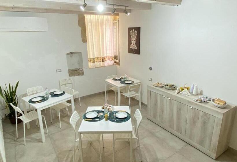 פנסיון New Aurispa