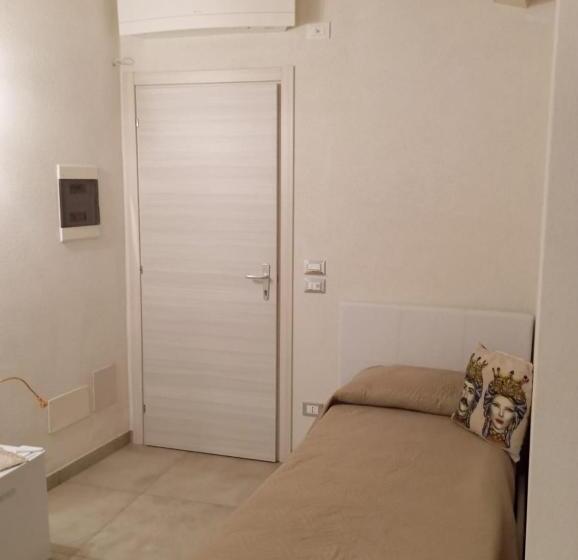 פנסיון New Aurispa