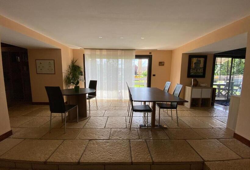 צימר Au Lavoir Du Serein L Eventail