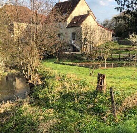 צימר Au Lavoir Du Serein L Eventail