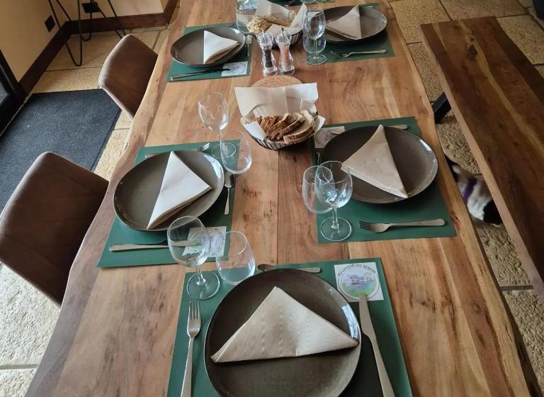 צימר Au Lavoir Du Serein L Eventail