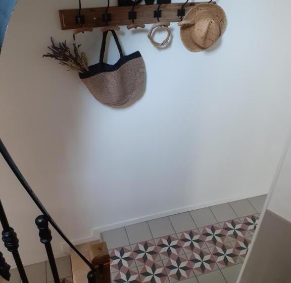 צימר Charmes En Ville Le Charme Authentique