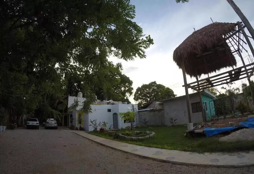 Retkeilymaja Casa Chejum Bacalar