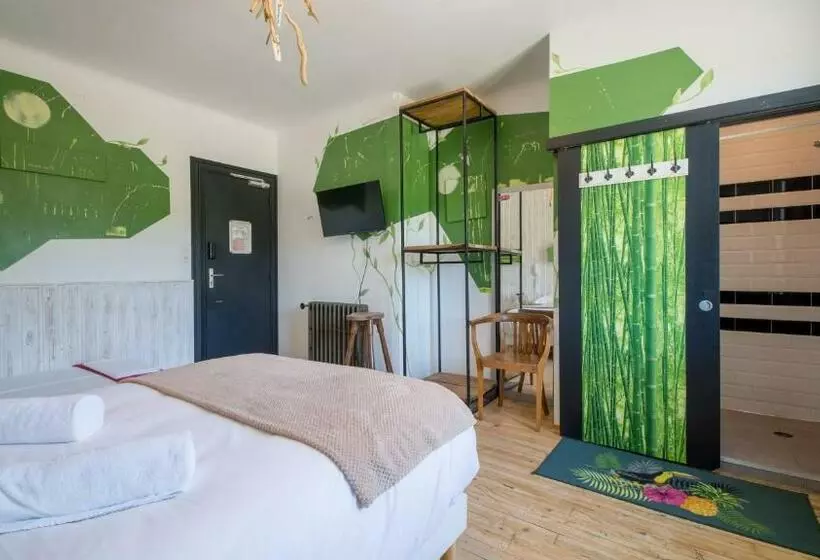 Mamie Jane Motel