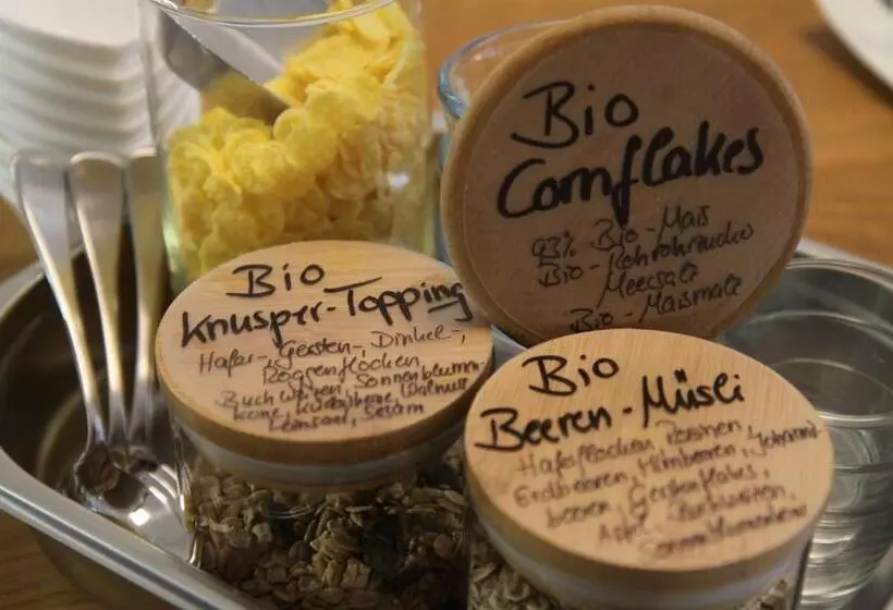 Majatalo Famos Schlafen