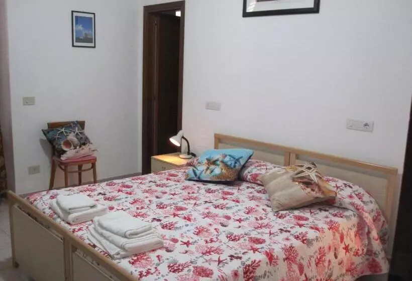 پانسیون Villa Rosa