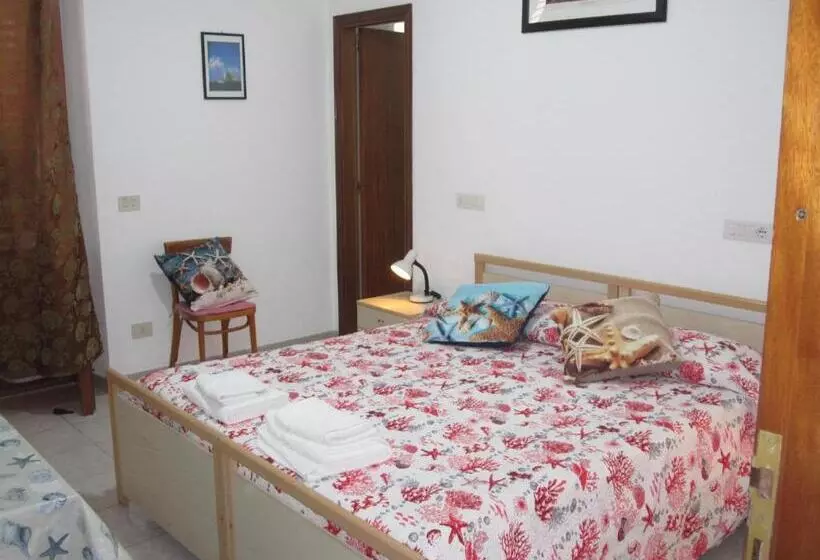 پانسیون Villa Rosa