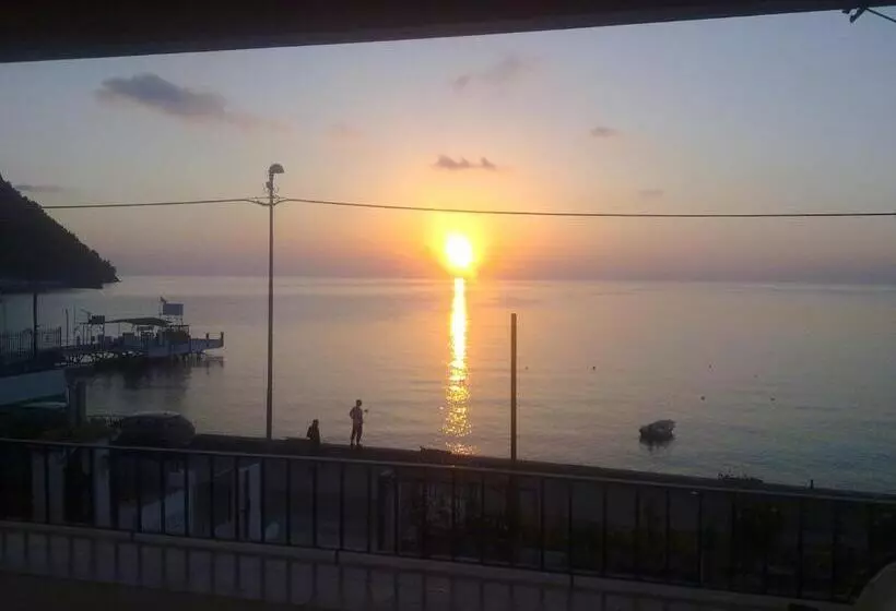 پانسیون Villa Rosa