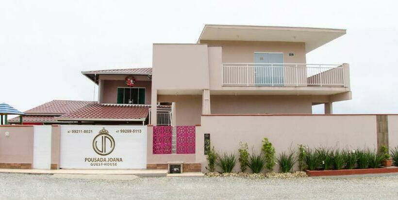 هاستل Pousada Joana Guest House