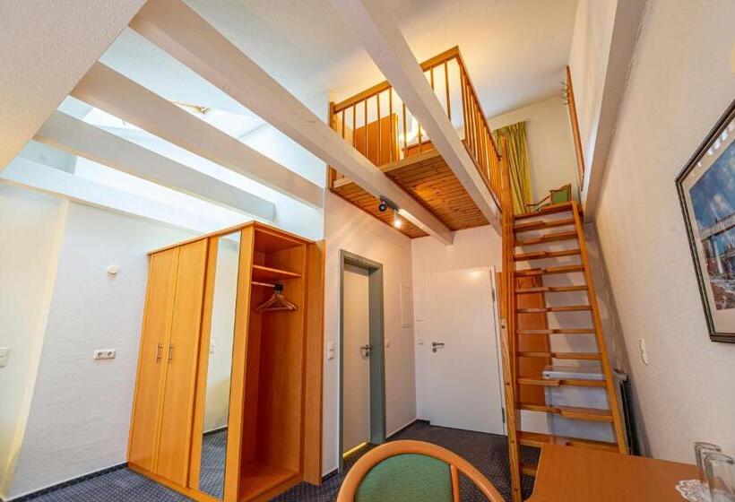 فندق Rostock West Im Kritzmow Park