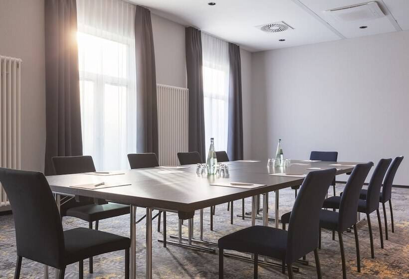 Garner Hotel Augsburg Nord, An Ihg