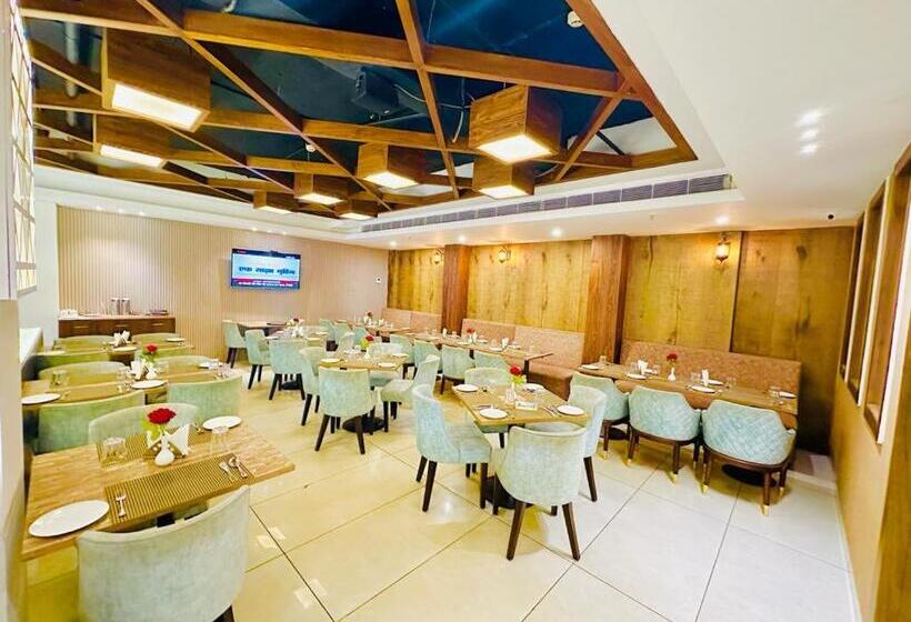 هتل Superia Grand