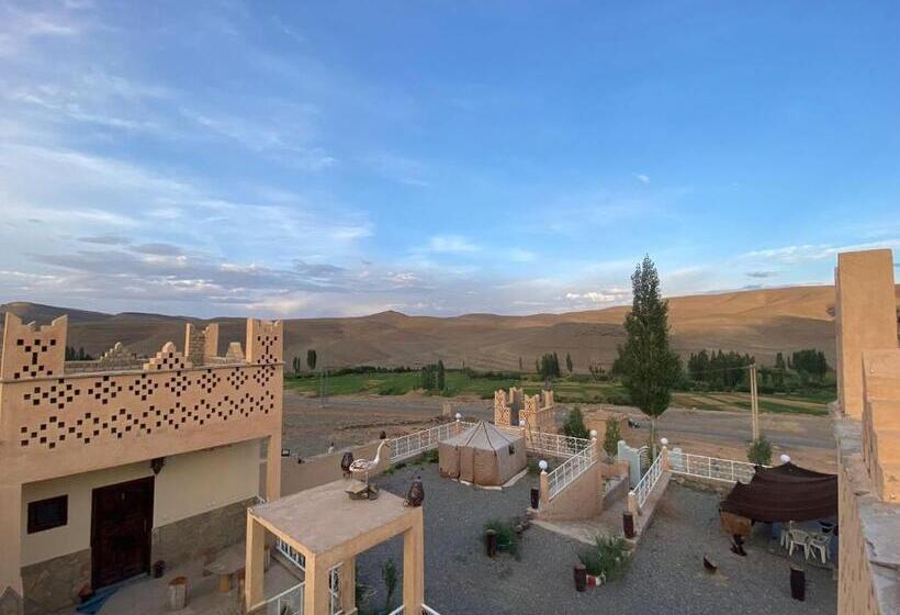 هاستل Auberge & Restaurant Agaudal