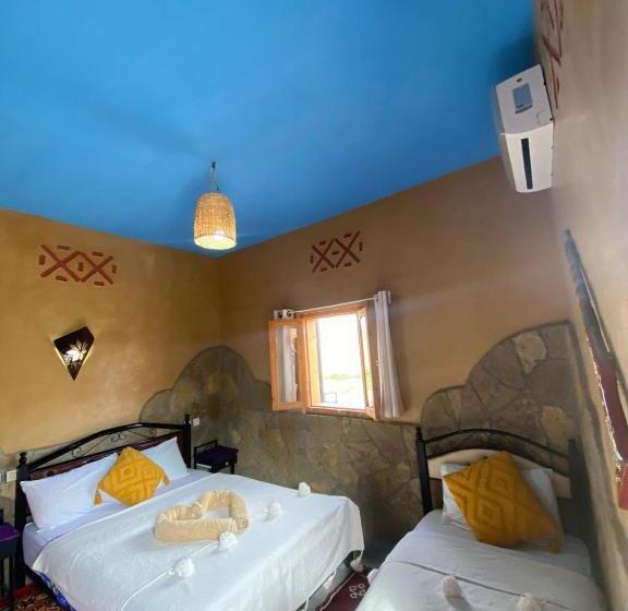 هاستل Auberge & Restaurant Agaudal