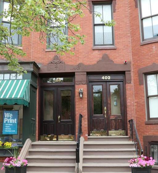 Heart Of South End, Convenient, Comfy Studio #22