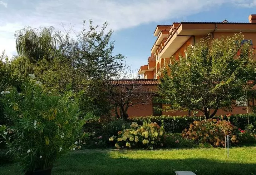 Family Hotel Magnolia