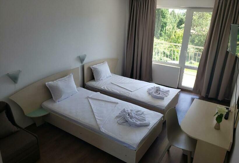 Family Hotel Magnolia