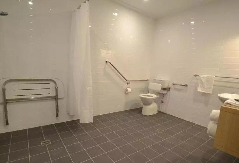 ホテル The Astor Suites