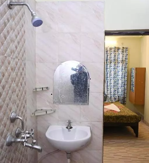 ペンション Rameshwaram Guest House