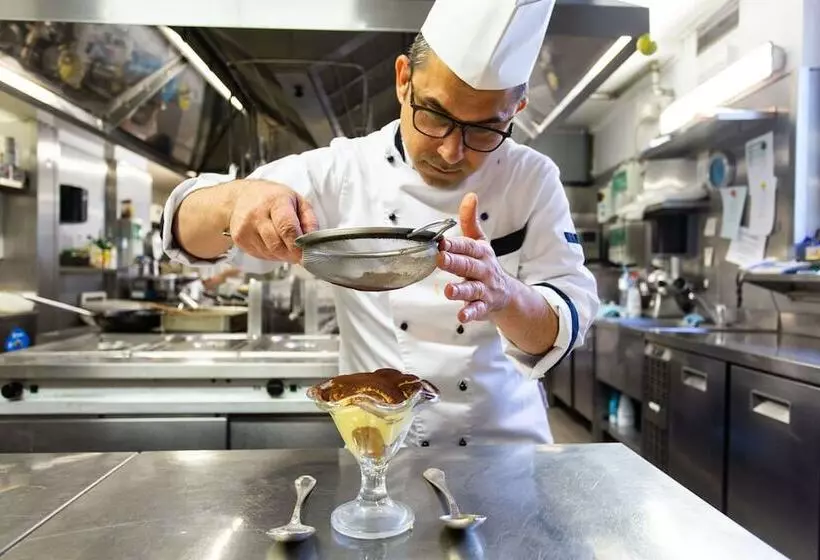 Club Hotel Olivi   Tennis Center