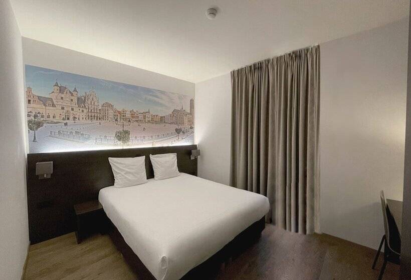 هتل 3 Paardekens   City Centre