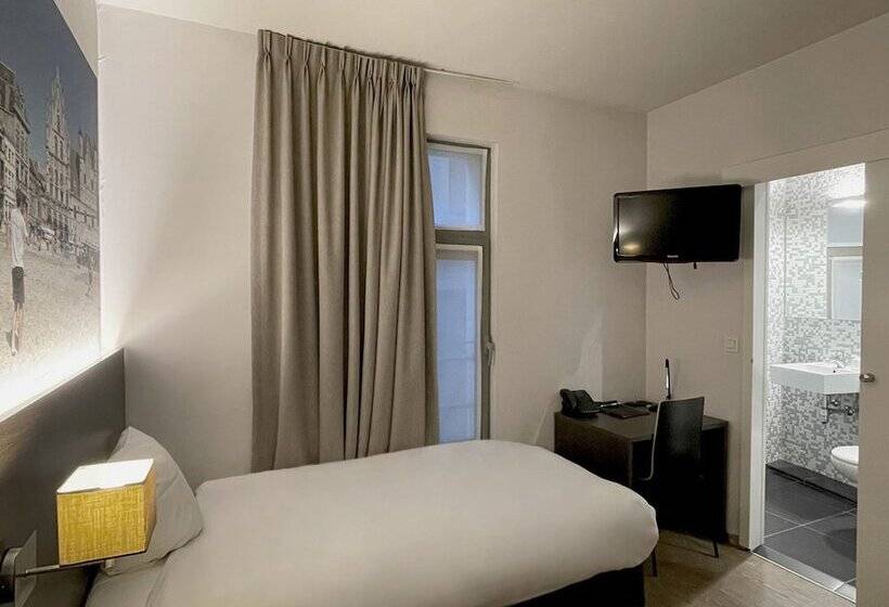 هتل 3 Paardekens   City Centre