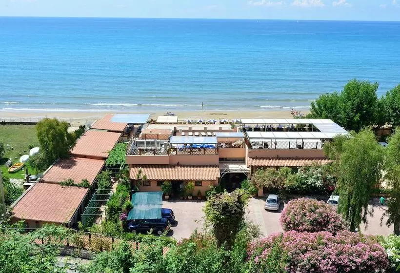 ホテル Acquasanta