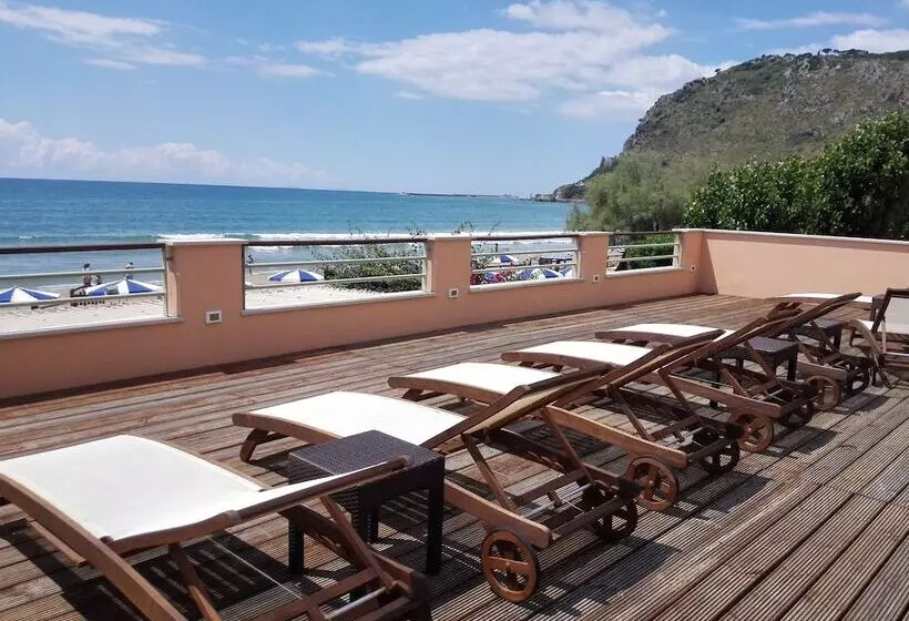 ホテル Acquasanta