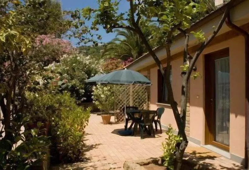 ホテル Acquasanta