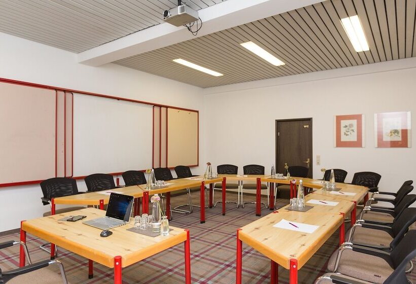 فندق Alpenhof Postillion