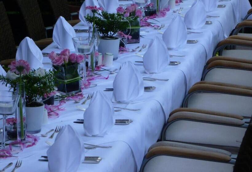 فندق Alpenhof Postillion