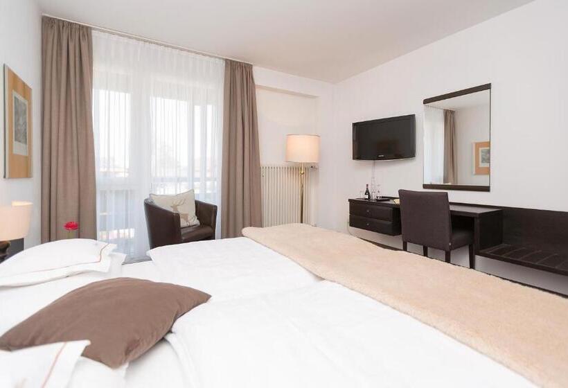 فندق Alpenhof Postillion