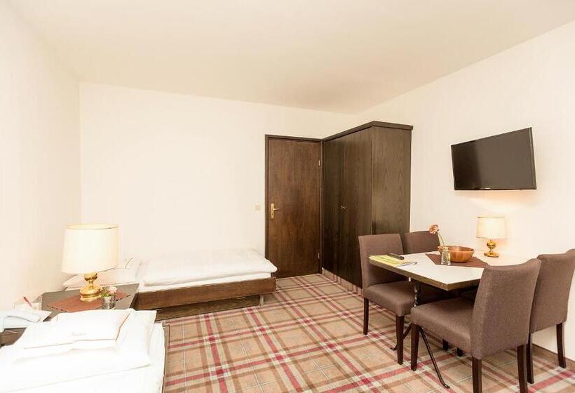 فندق Alpenhof Postillion