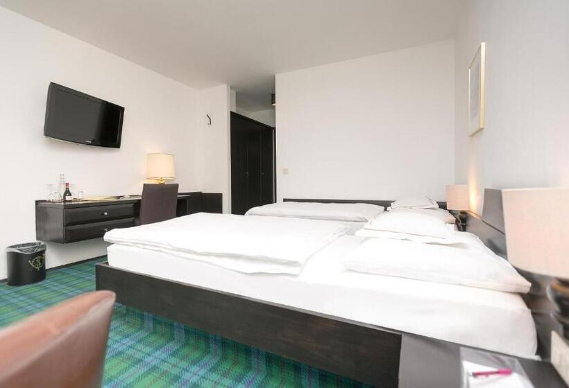 فندق Alpenhof Postillion