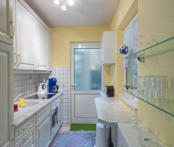 בית מלון כפרי Am Schwanenweiher