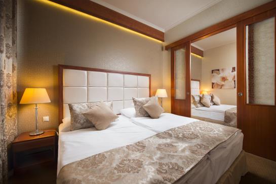 Отель Aventinus