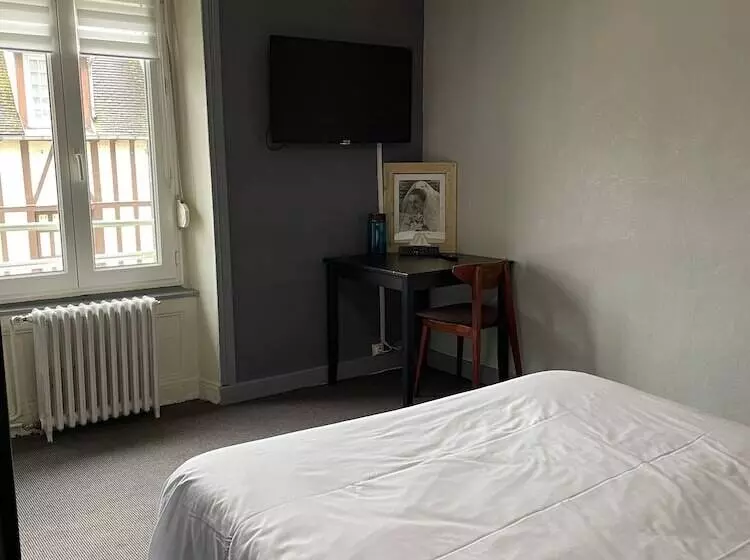 ホテル Beau Rivage Hôtel Restaurant