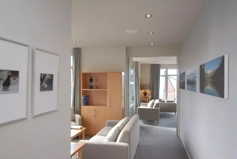 Hotel Bluestone On George