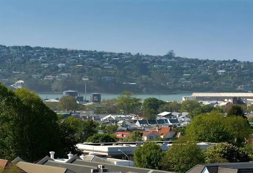 Hotel Bluestone On George