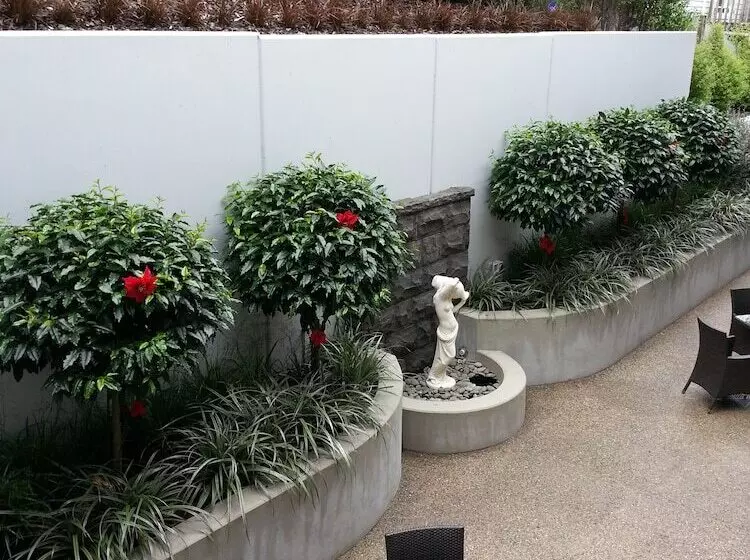 Hotel Bluestone On George