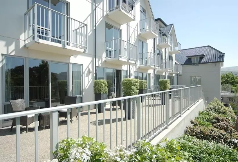 Hotel Bluestone On George