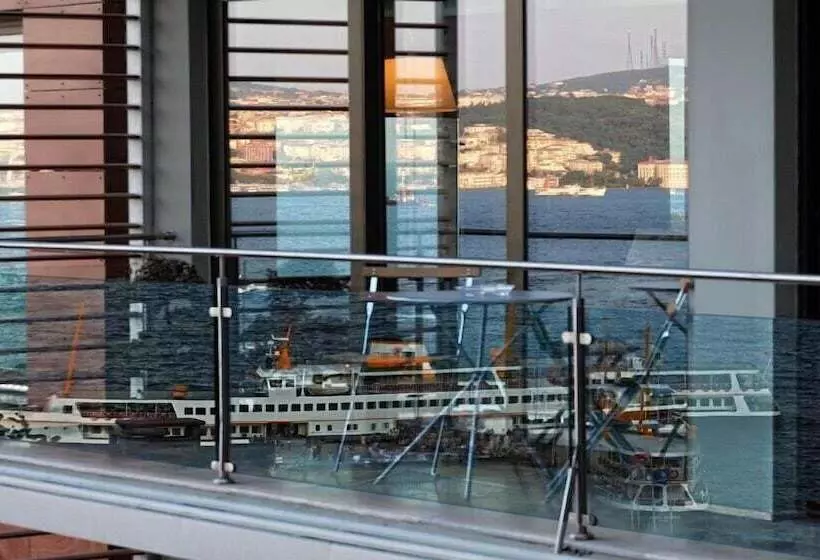 هتل Deris Bosphorus Lodge