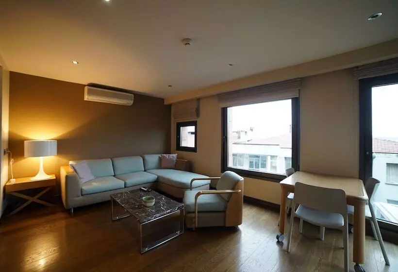 هتل Deris Bosphorus Lodge